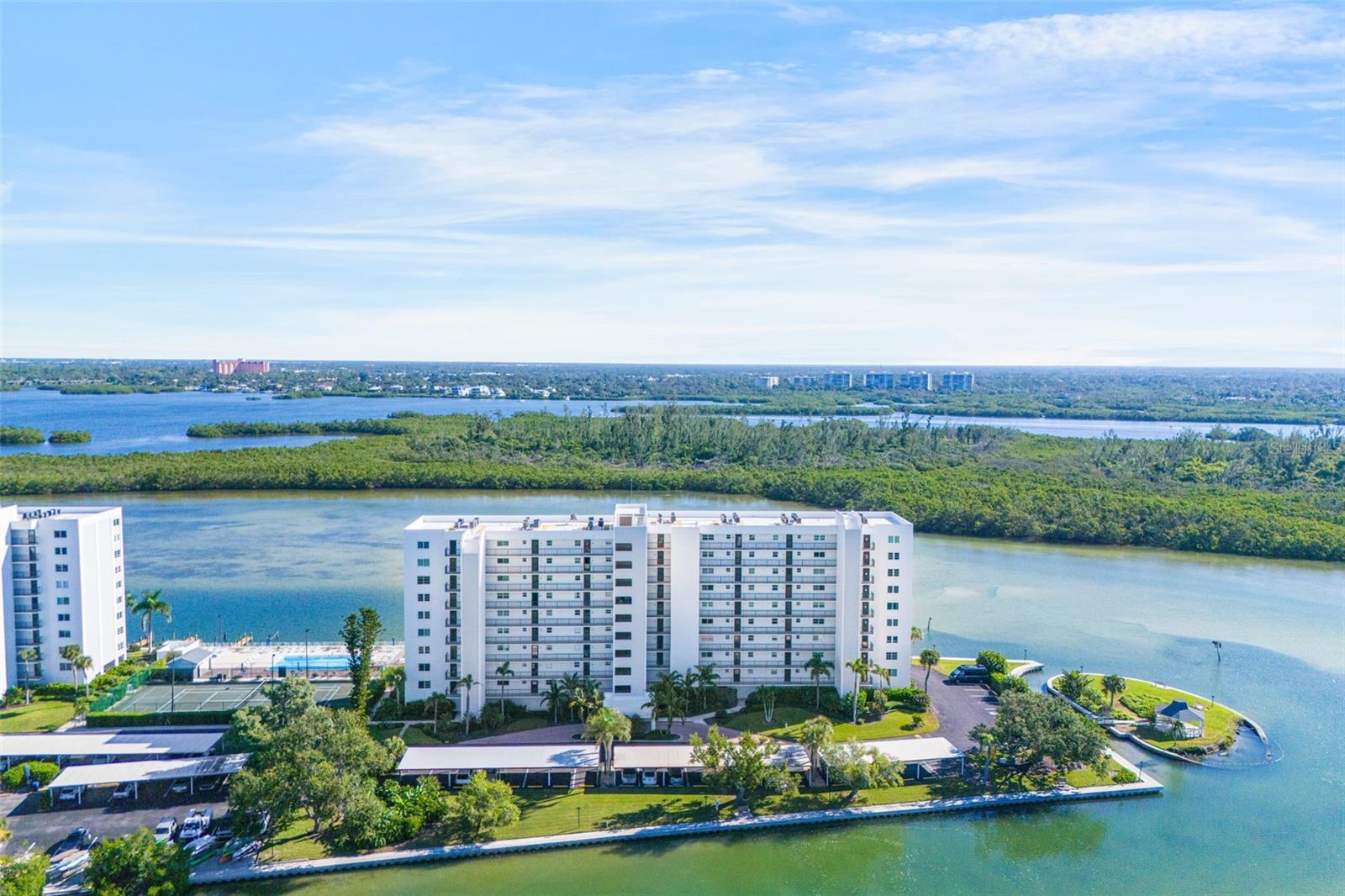 9397 Midnight Pass Rd #905, Sarasota, FL 34242