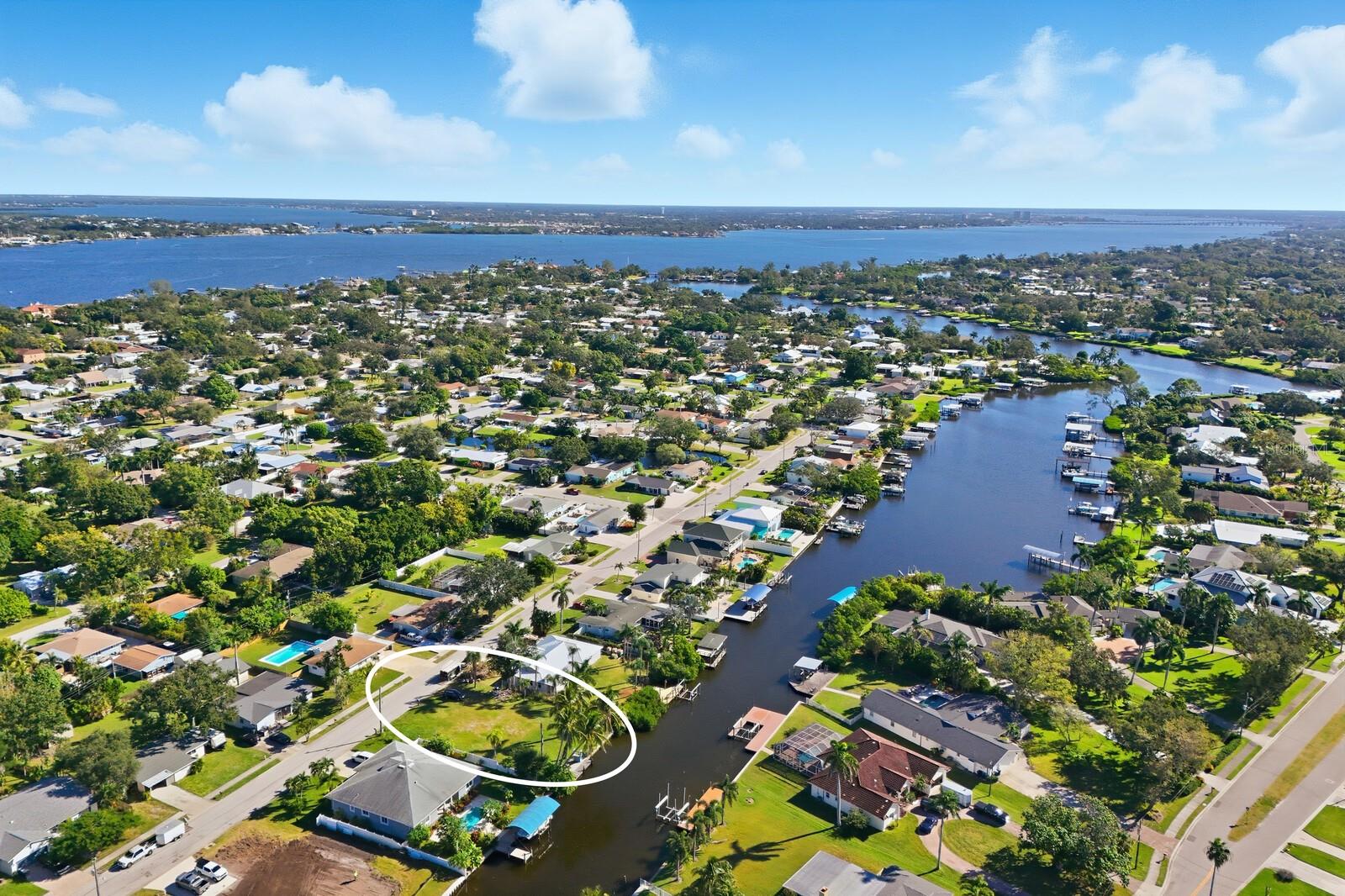 6915 9th Ave Nw, Bradenton, FL 34209