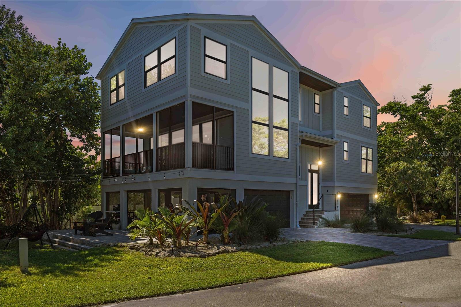 6322 Laguna Dr #1, Longboat Key, FL 34228