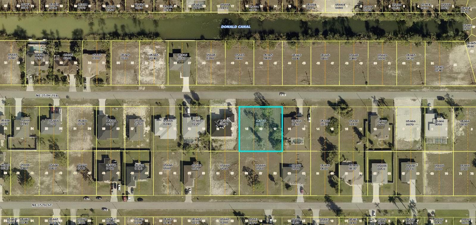 2226 Ne 35th Ter, Cape Coral, FL 33909