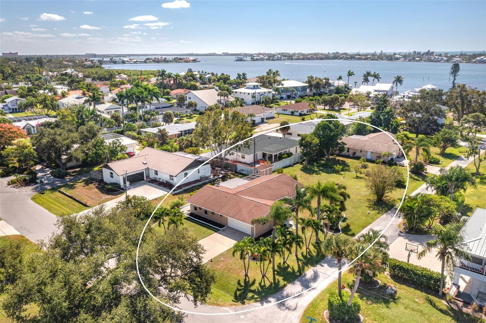 1618 Pocatello St, Sarasota, FL 34231