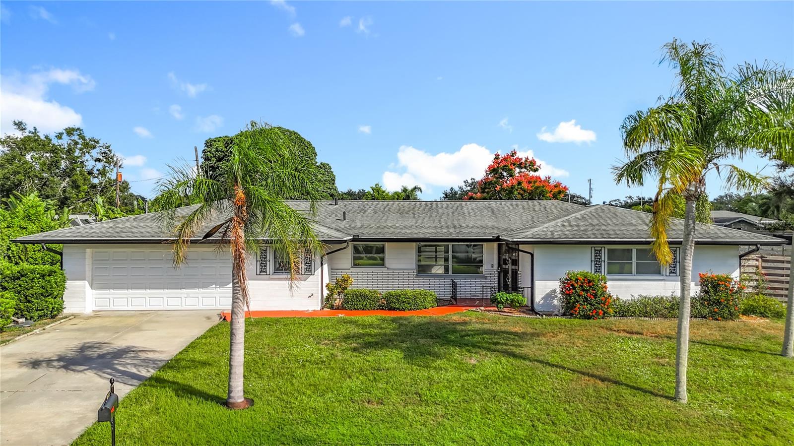 2629 Bigelow Dr, Sarasota, FL 34239