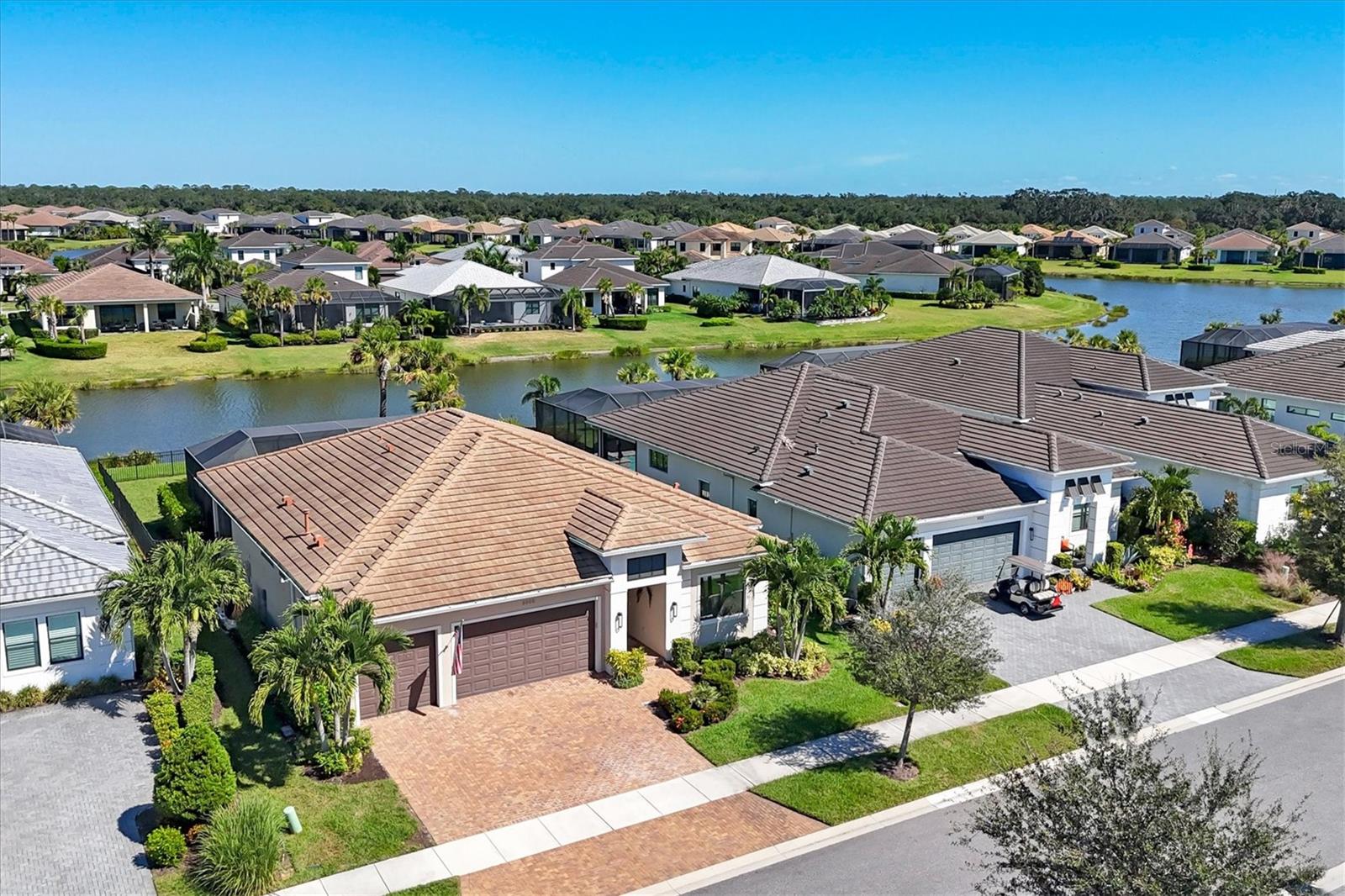 9008 Bernini Pl, Sarasota, FL 34240