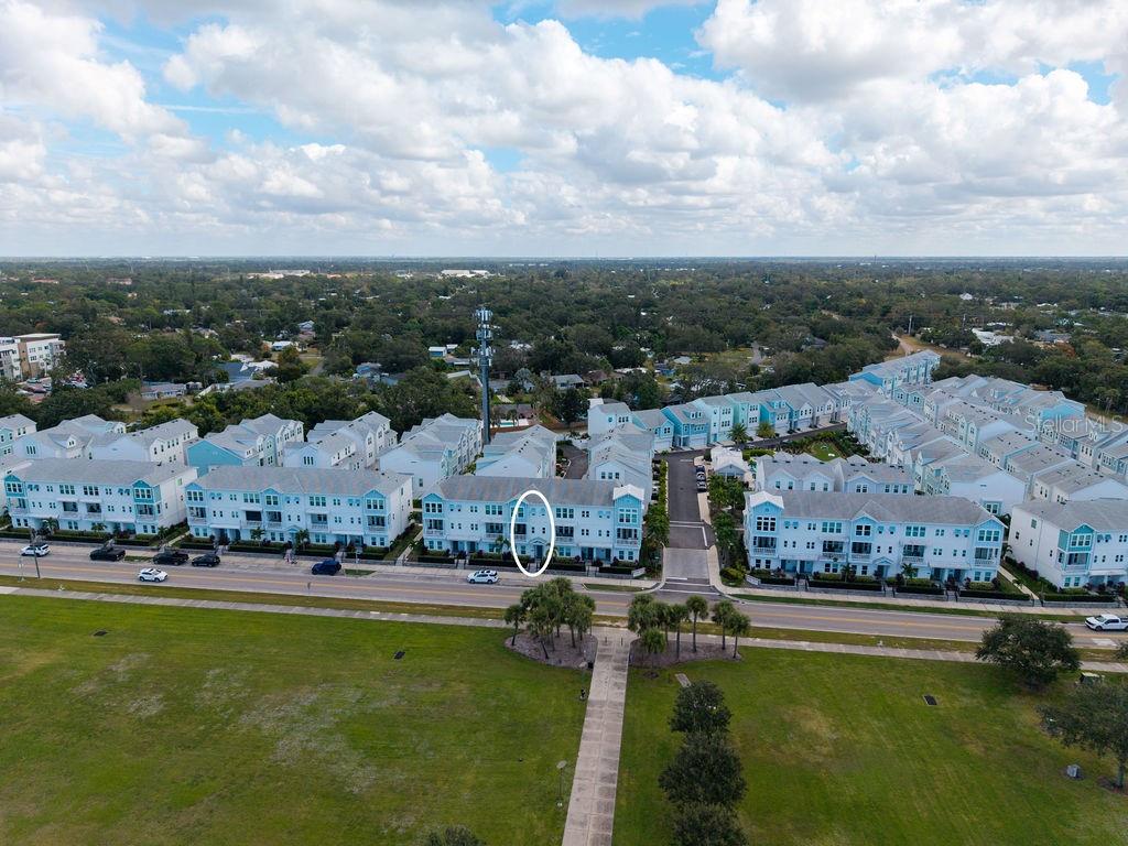 389 Gowdy Rd, Sarasota, FL 34237