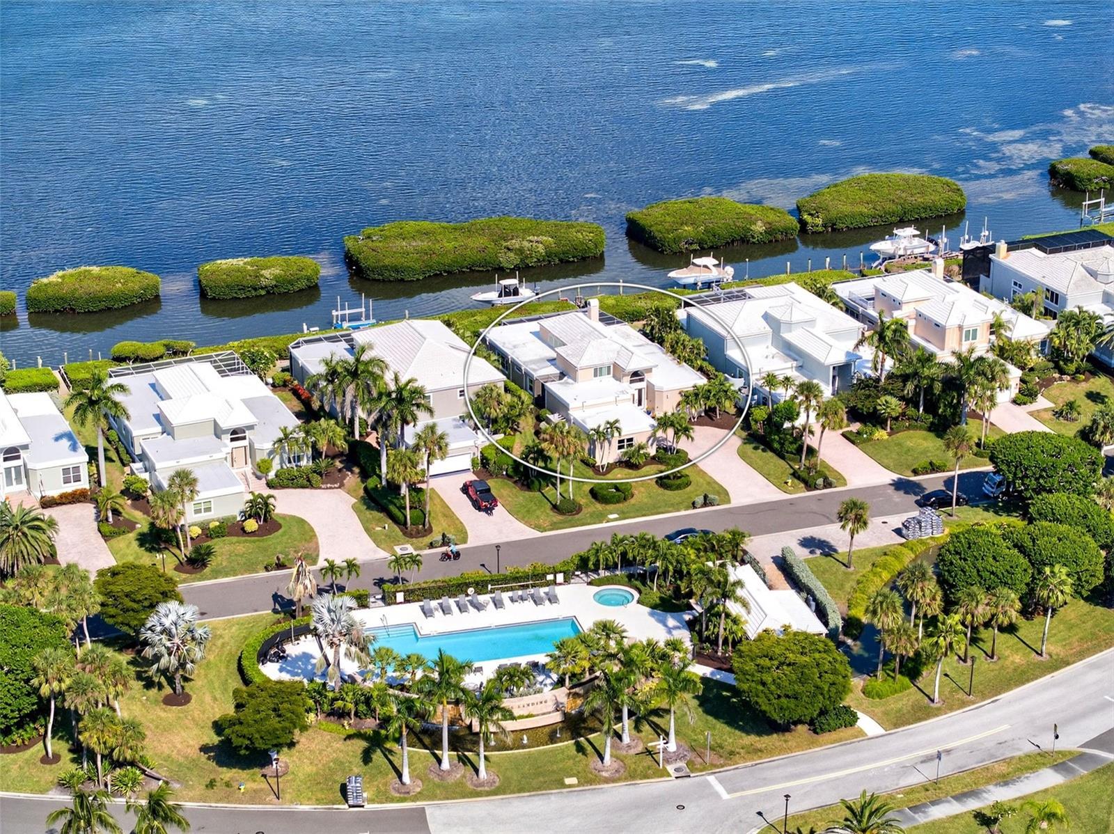 3488 Mistletoe Ln, Longboat Key, FL 34228