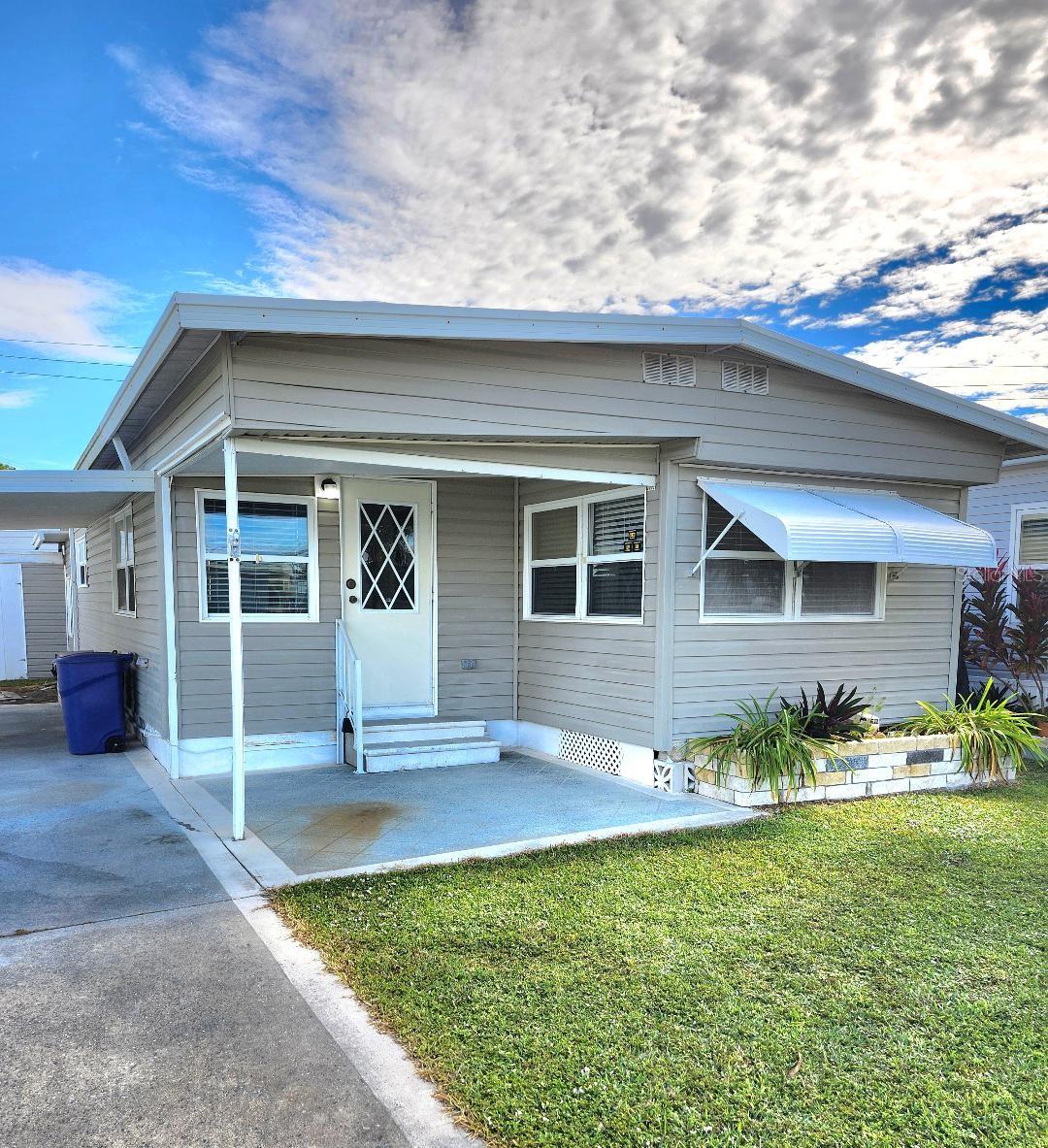 6505 Kansas St, Bradenton, FL 34207