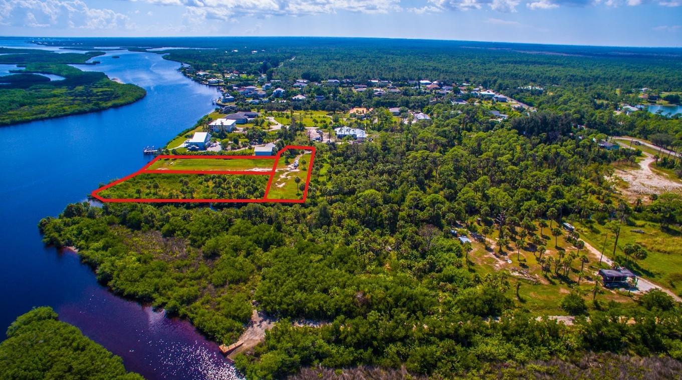 Deer Ct, Venice, FL 34293