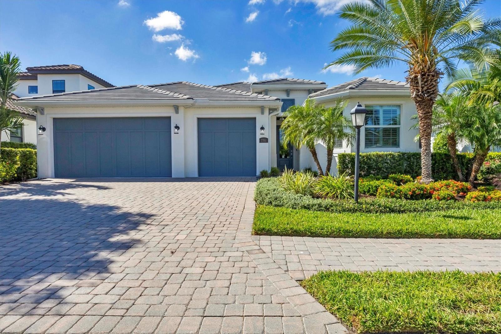 7761 Sandhill Lake Dr, Sarasota, FL 34241