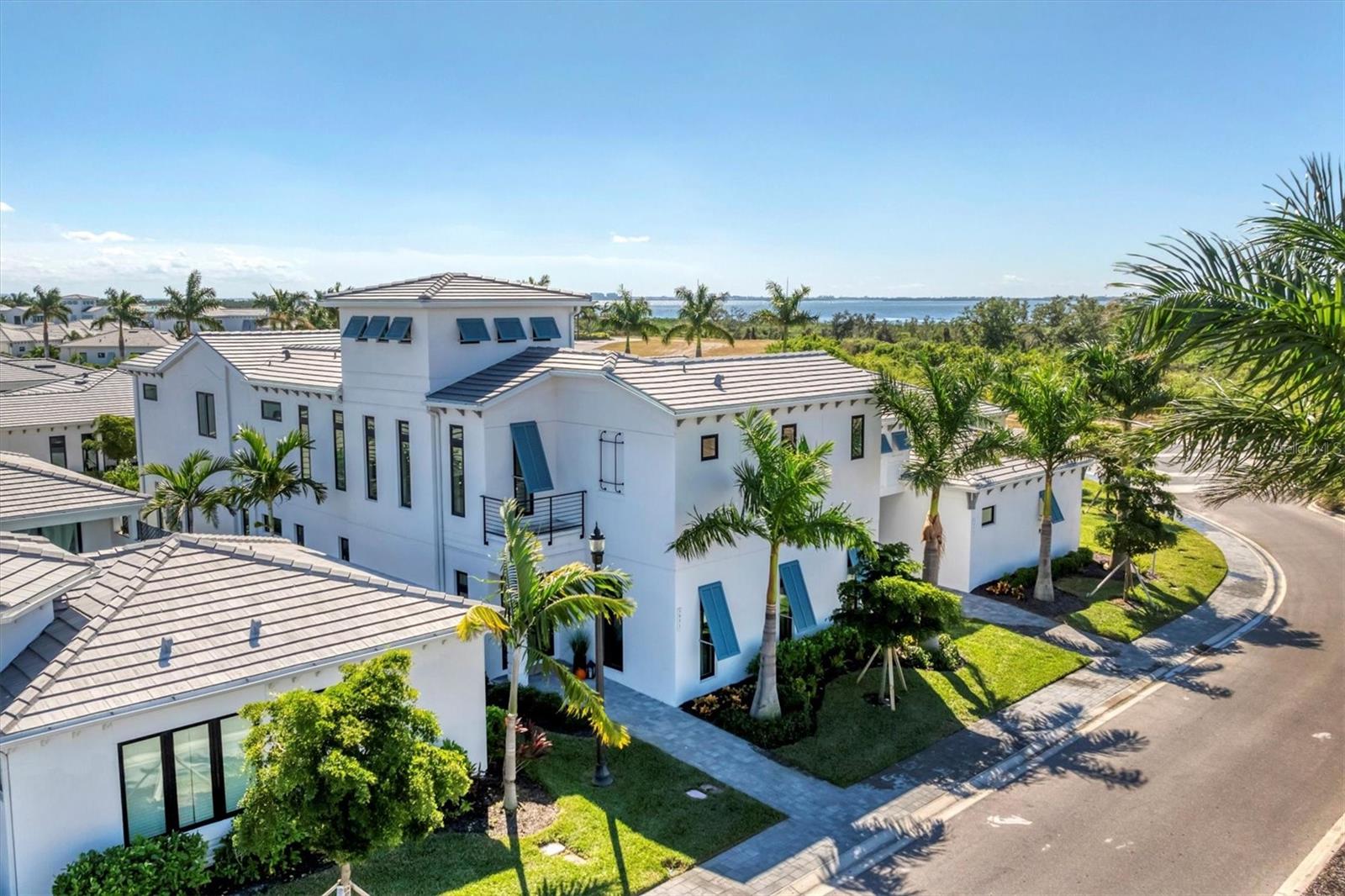 5951 Redbay Blvd, Bradenton, FL 34210
