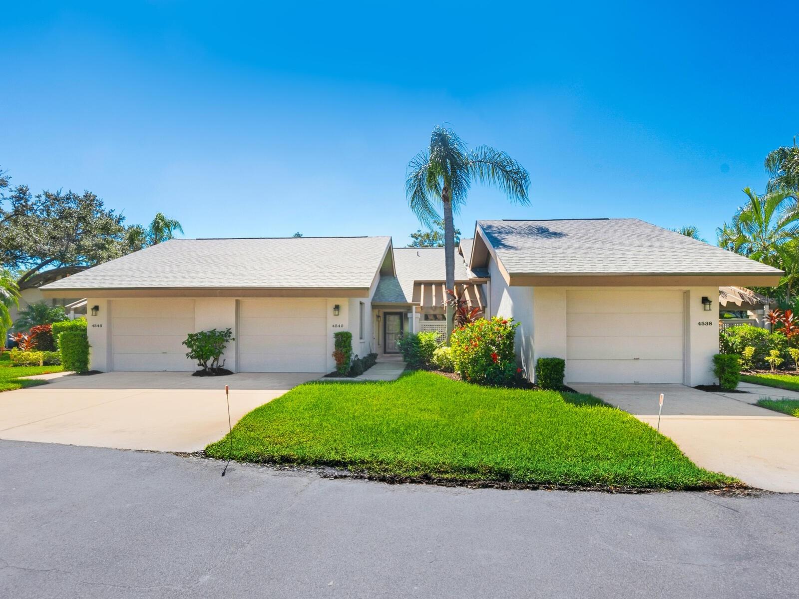 4542 Kingsmere #46, Sarasota, FL 34235