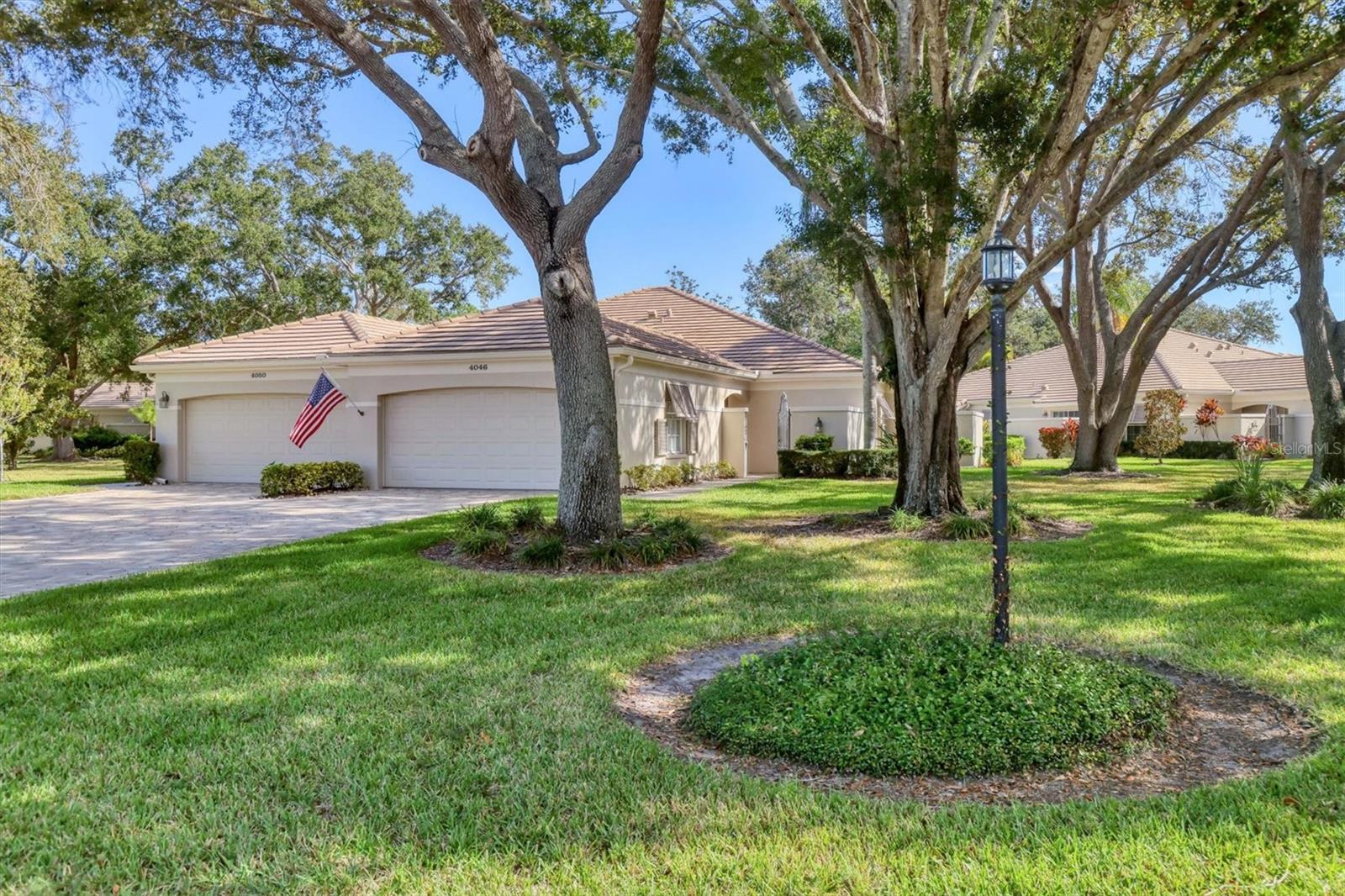 4046 Highland Oaks Dr #47, Sarasota, FL 34235