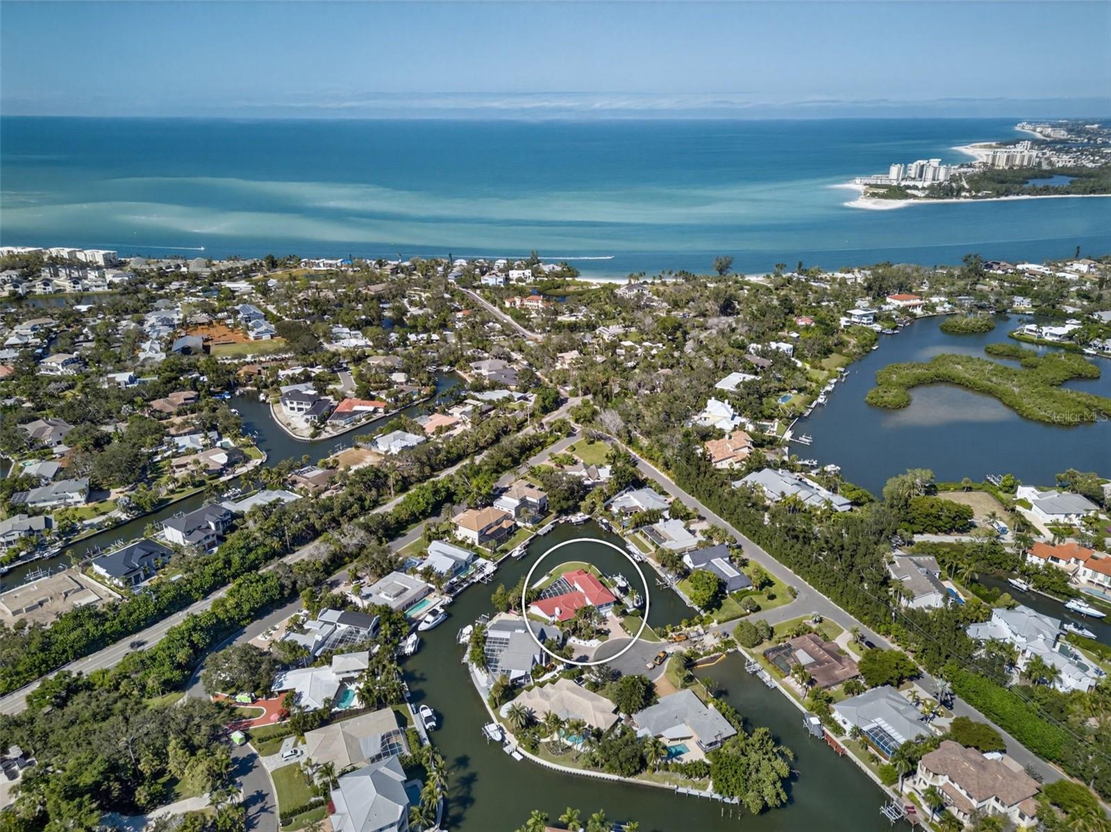 910 Siesta Key Pl, Sarasota, FL 34242