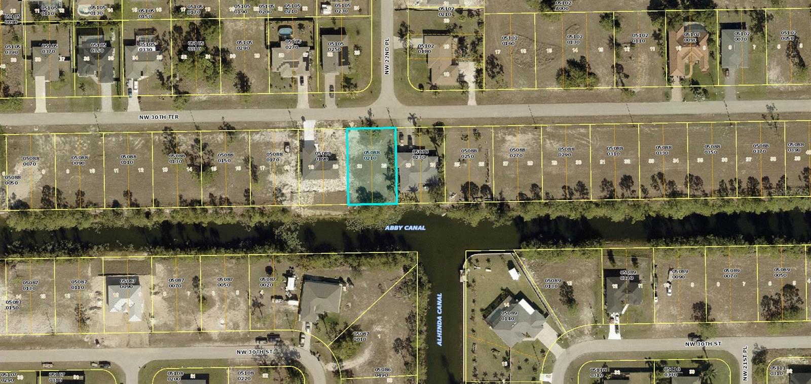 2212 Nw 30th Ter, Cape Coral, FL 33993