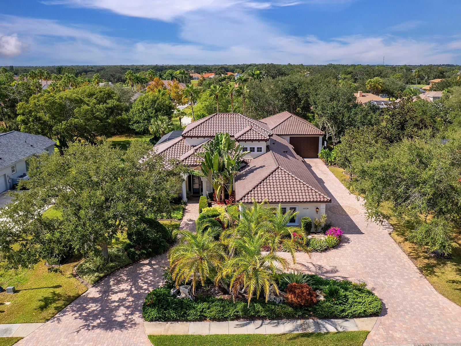 10528 Cheval Pl, Lakewood Ranch, FL 34202