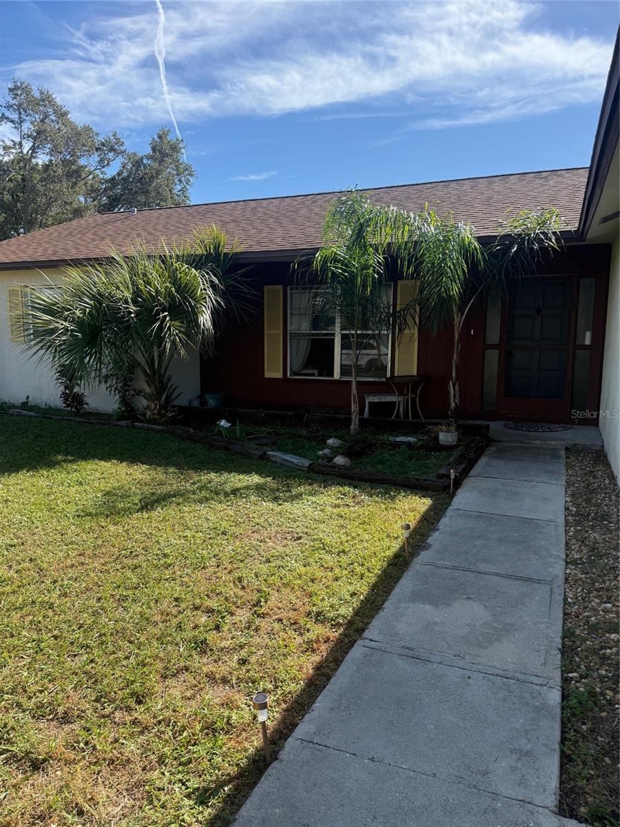 1856 Mova St, Sarasota, FL 34231