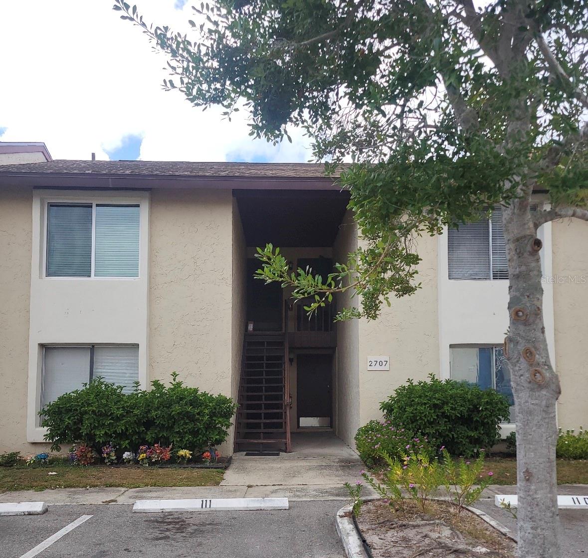 2707 Hidden Lake Blvd #D, Sarasota, FL 34237