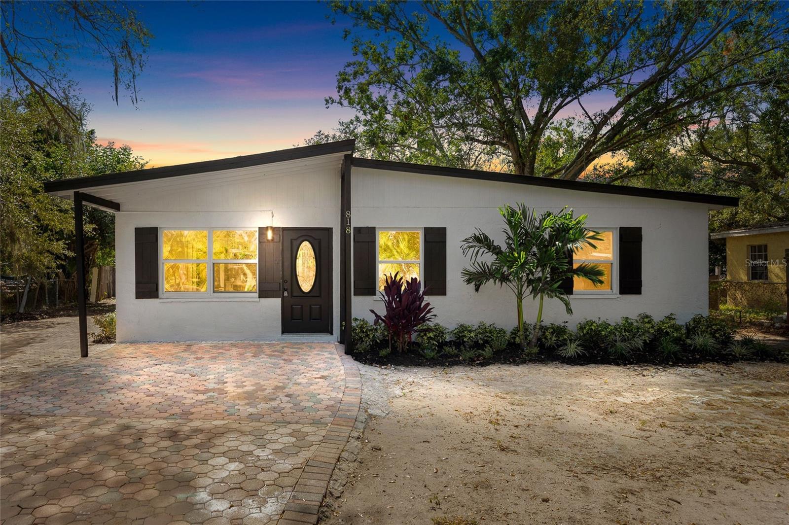 818 28th Street Cir E, Bradenton, FL 34203