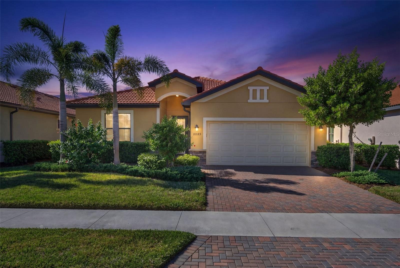 10185 Colubrina Dr, Venice, FL 34293
