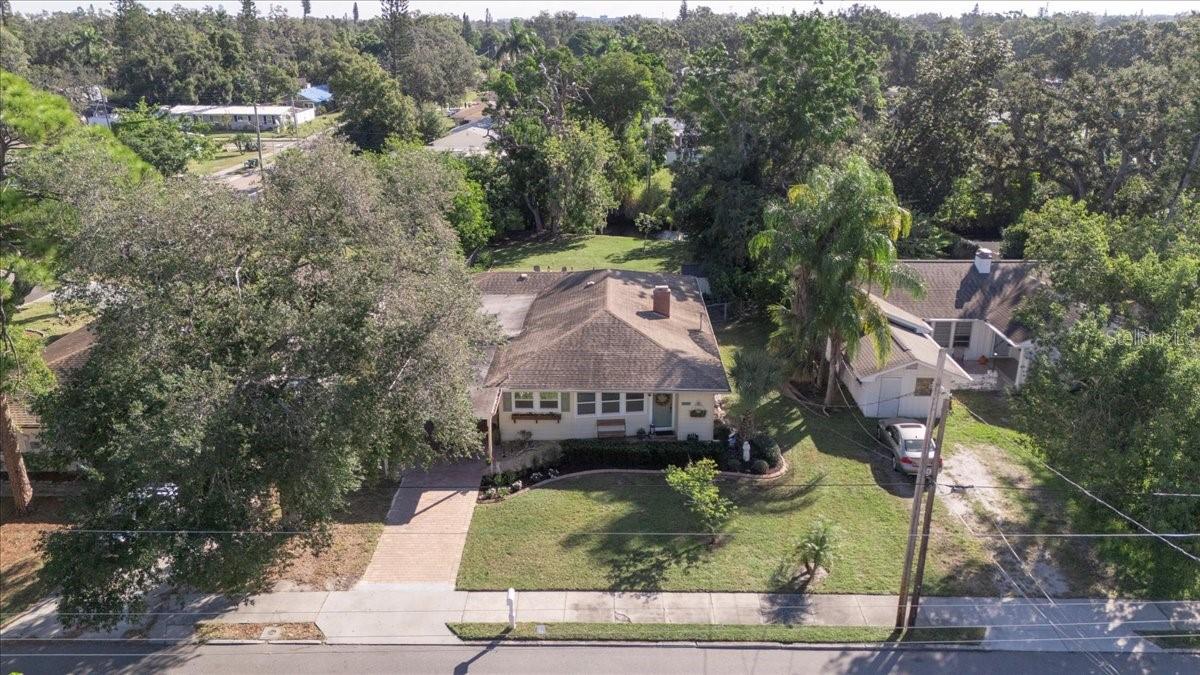 1407 21st St W, Bradenton, FL 34205
