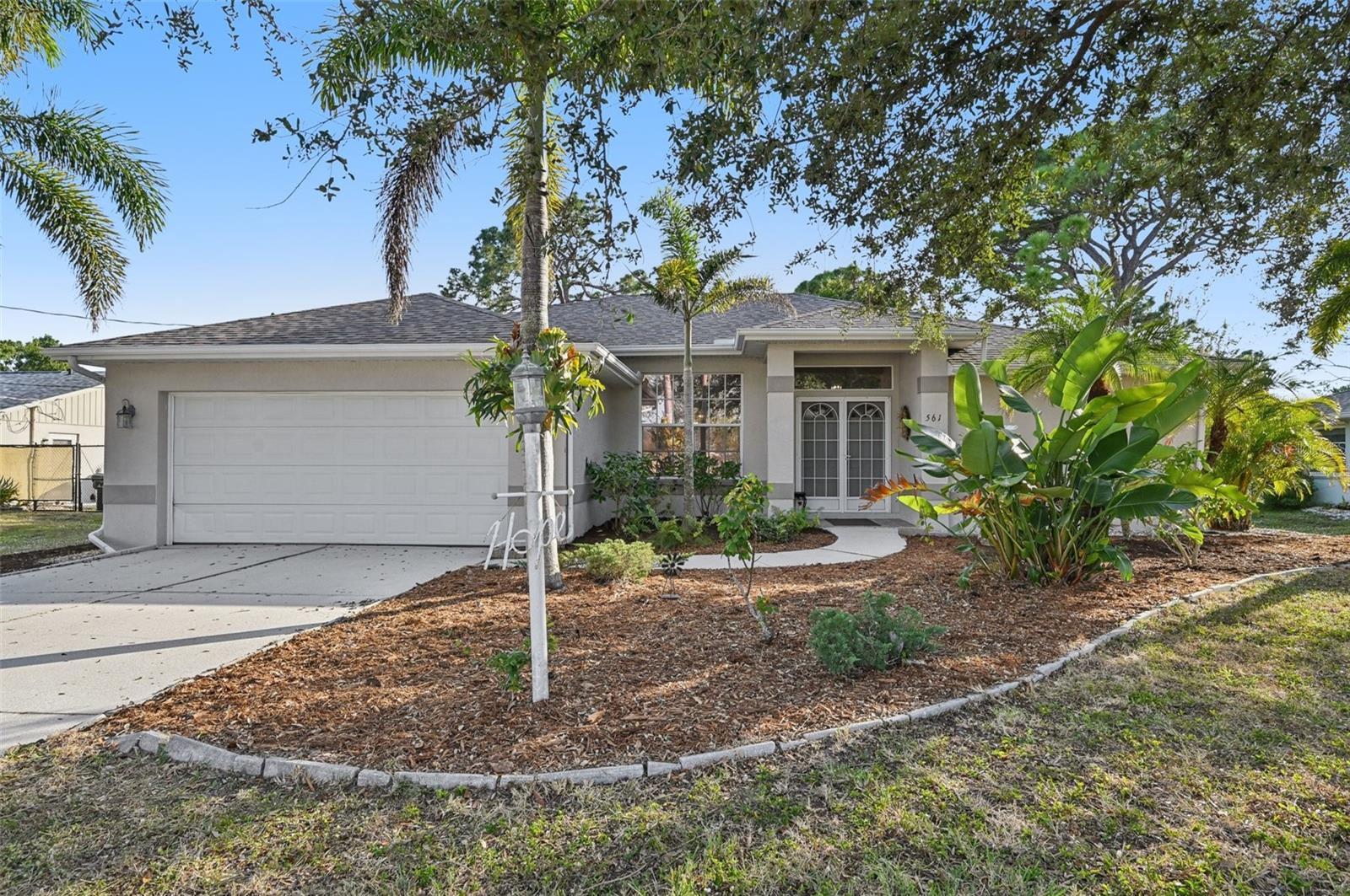 561 Viridian St, Englewood, FL 34223