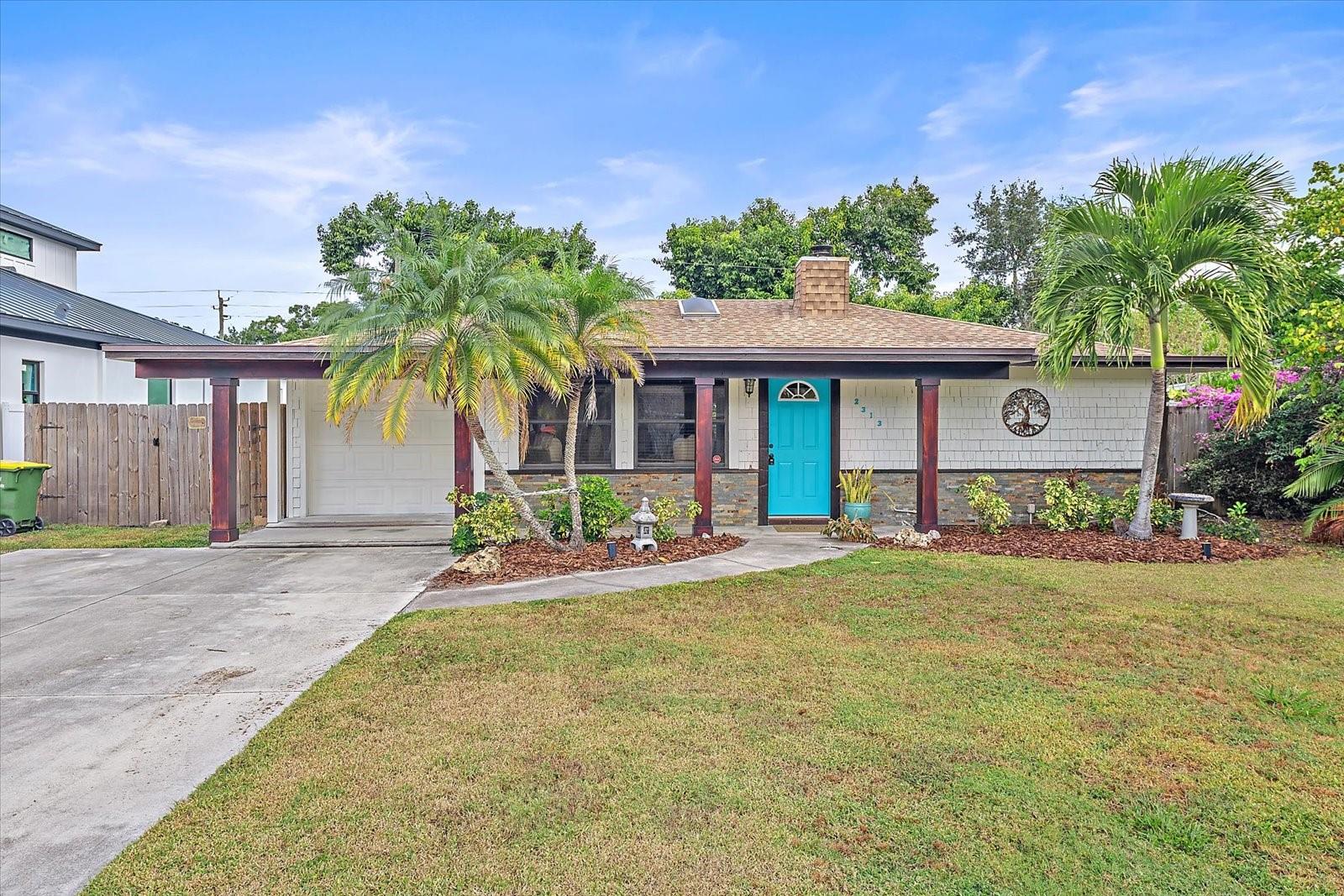 2313 Loma Linda St, Sarasota, FL 34239