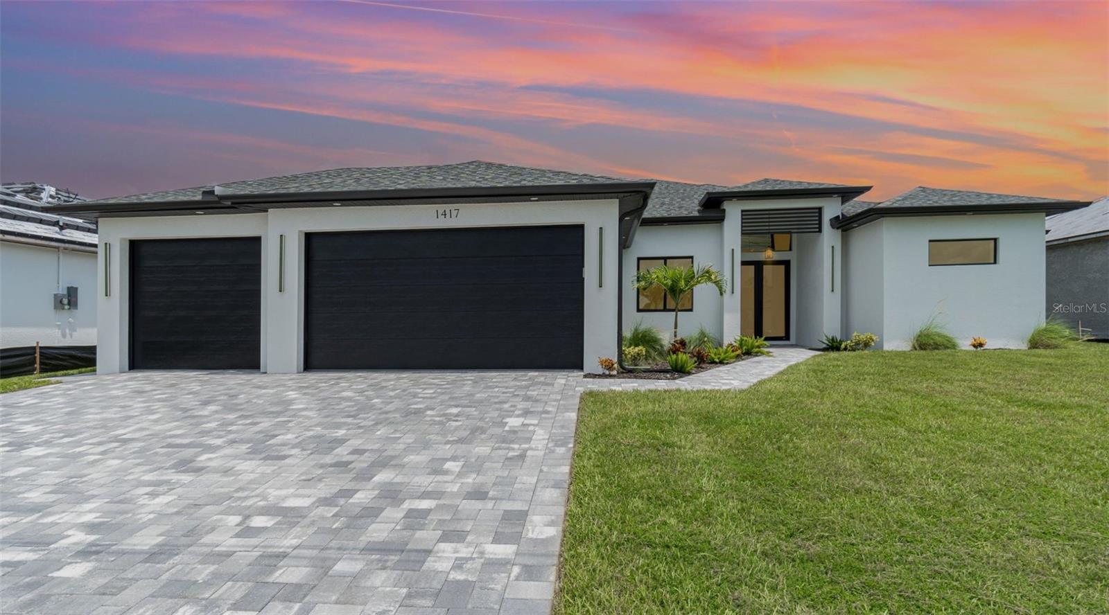 1417 Sw 24th St, Cape Coral, FL 33991
