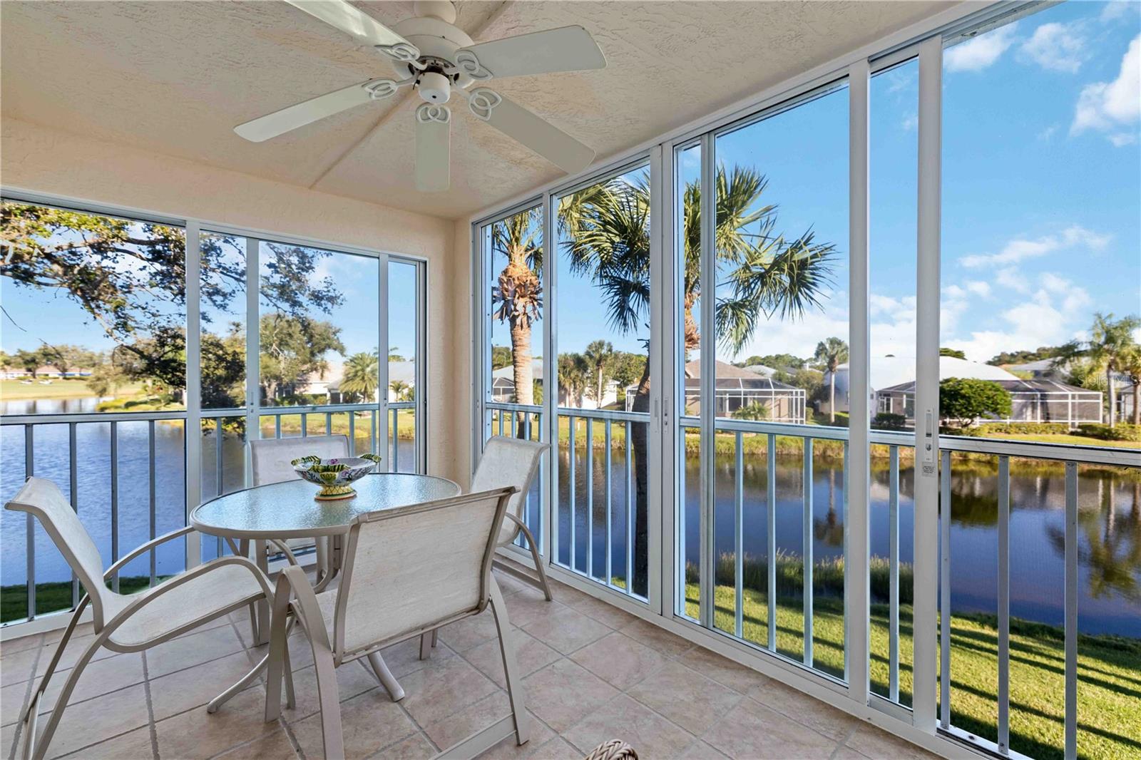 9300 Clubside Cir #1208, Sarasota, FL 34238