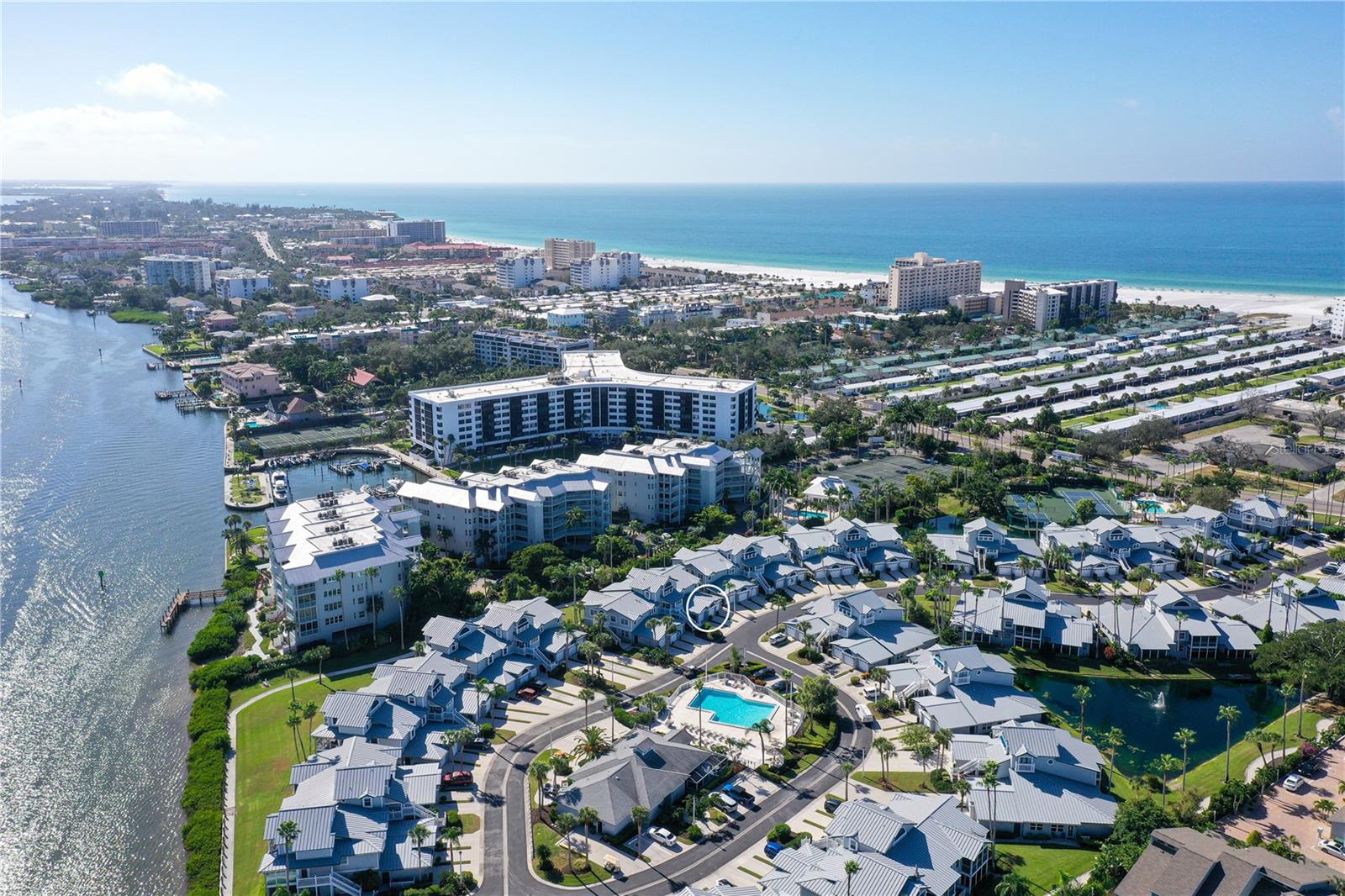 1328 Siesta Bayside Dr #1328c, Sarasota, FL 34242