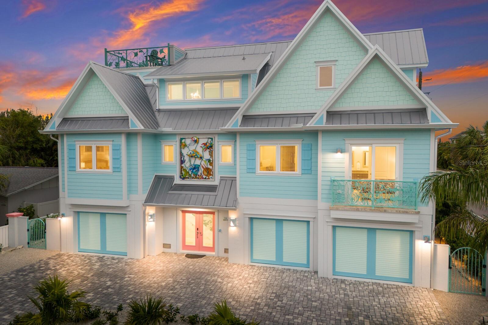 118 Mangrove Ave, Anna Maria, FL 34216