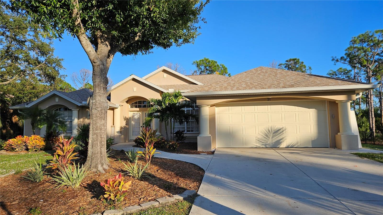 21 Par View Pl, Rotonda West, FL 33947