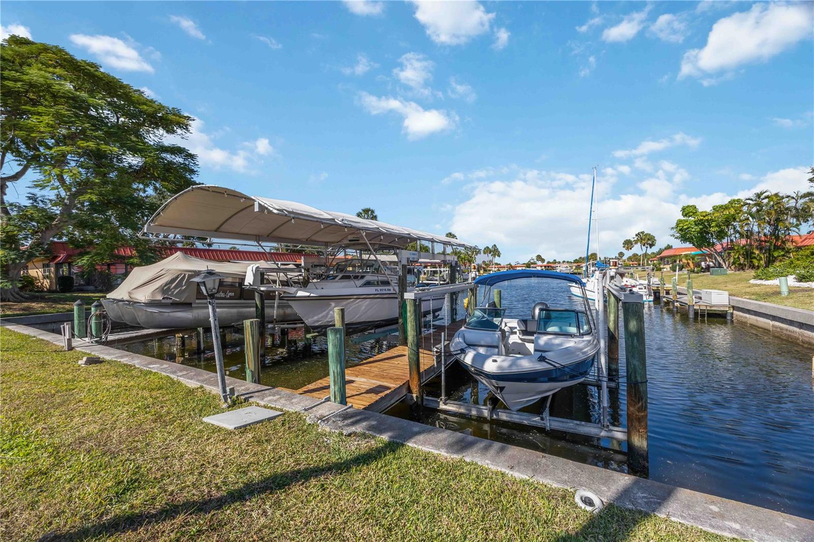 9608 Valencia Cv, Bradenton, FL 34210