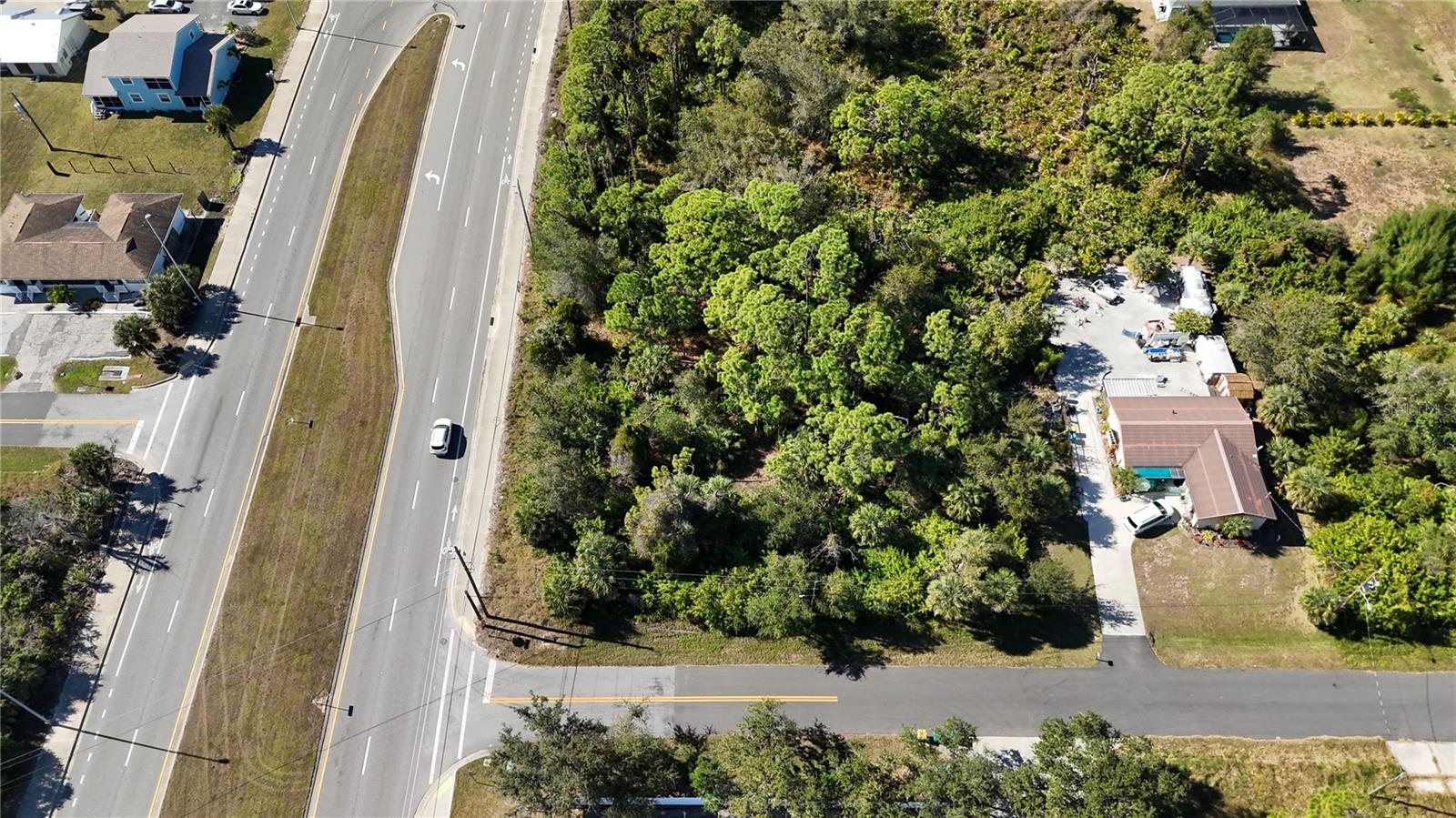 1380 Tudor Rd, Englewood, FL 34224
