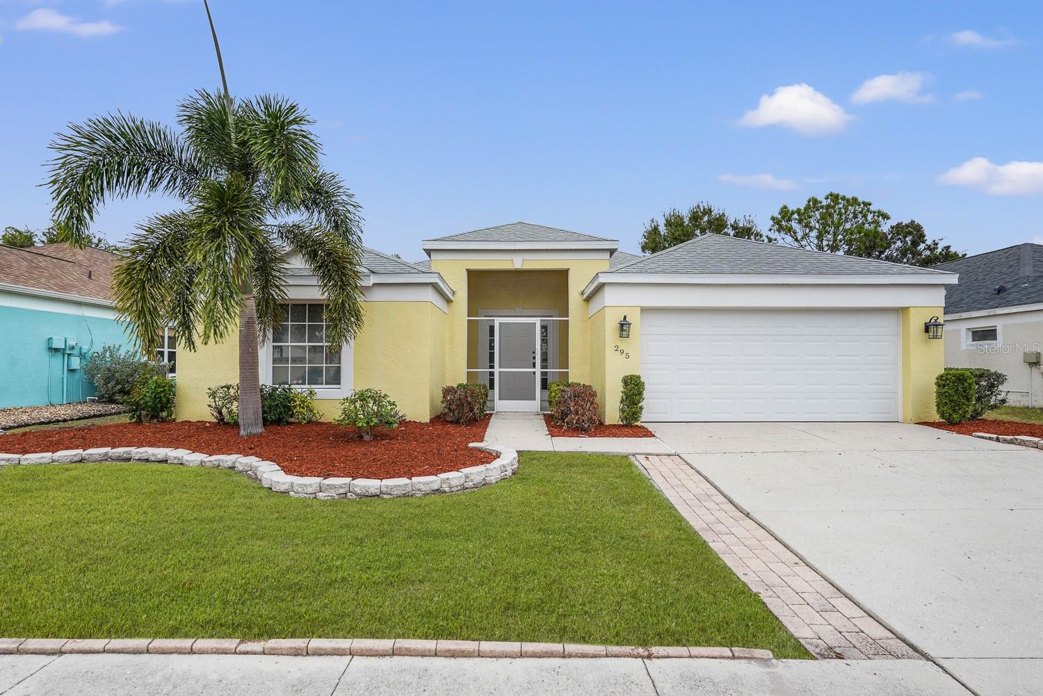 295 Fareham Dr, Venice, FL 34293