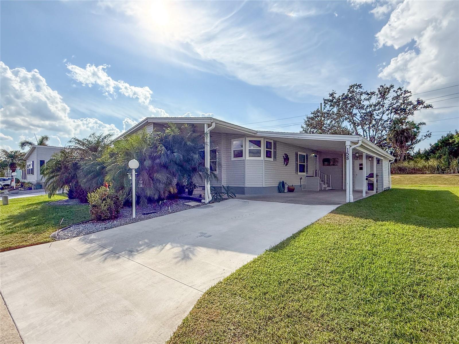 158 Nightingale Cir, Ellenton, FL 34222