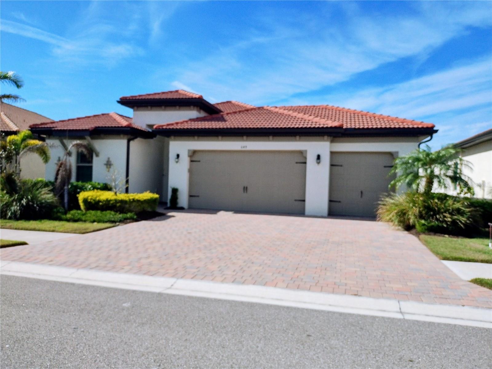 649 Maraviya Blvd, Nokomis, FL 34275