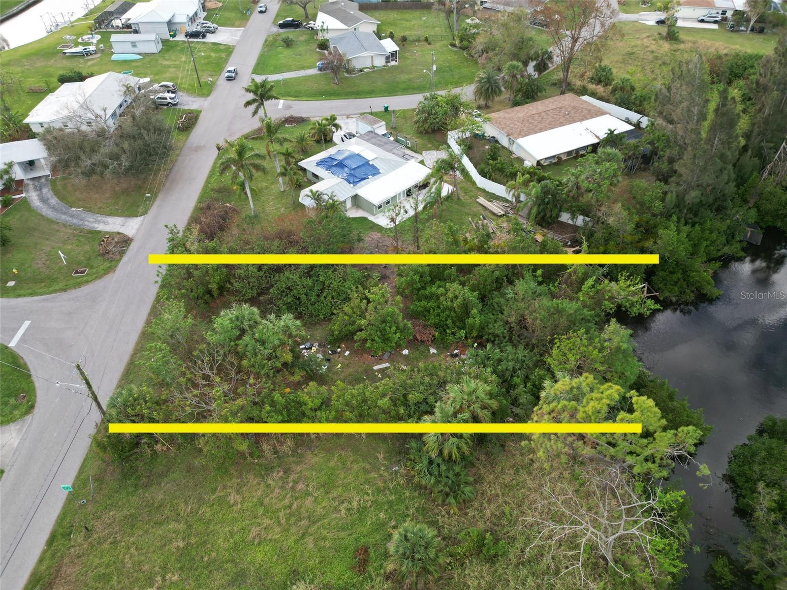 108 Barre Dr Nw, Port Charlotte, FL 33952