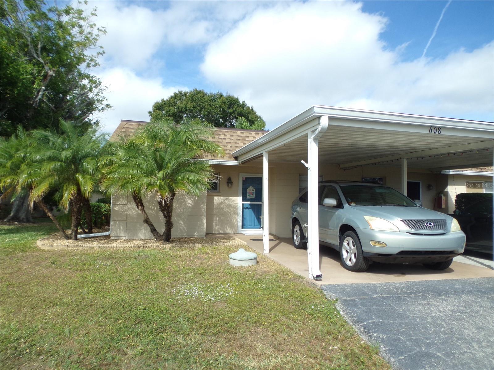 608 Park Cir, Bradenton, FL 34207