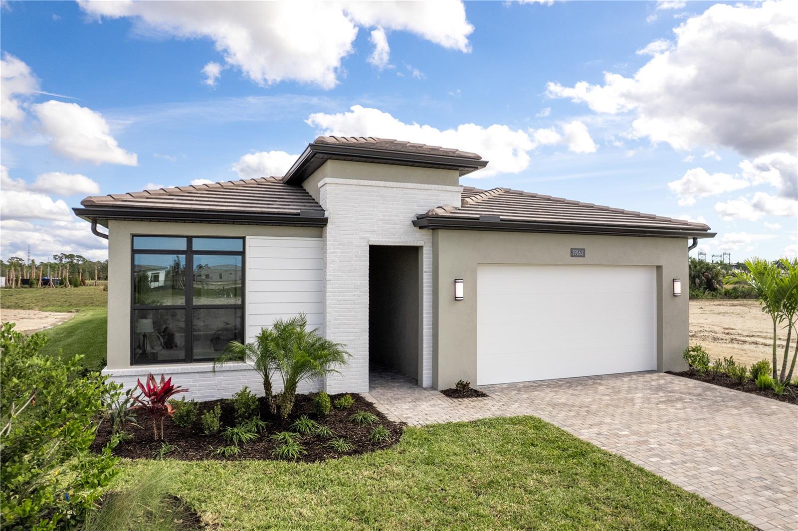 19162 Roble Ct, Venice, FL 34293