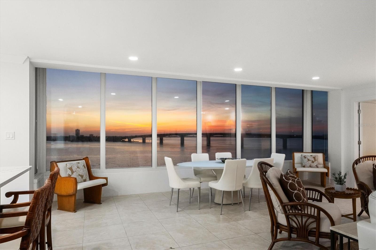 350 Golden Gate Pt #62, Sarasota, FL 34236