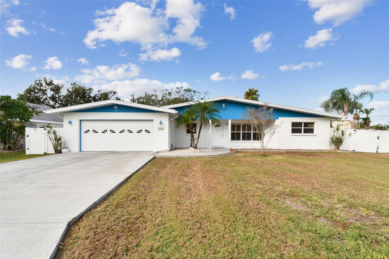 339 Shore Dr, Ellenton, FL 34222