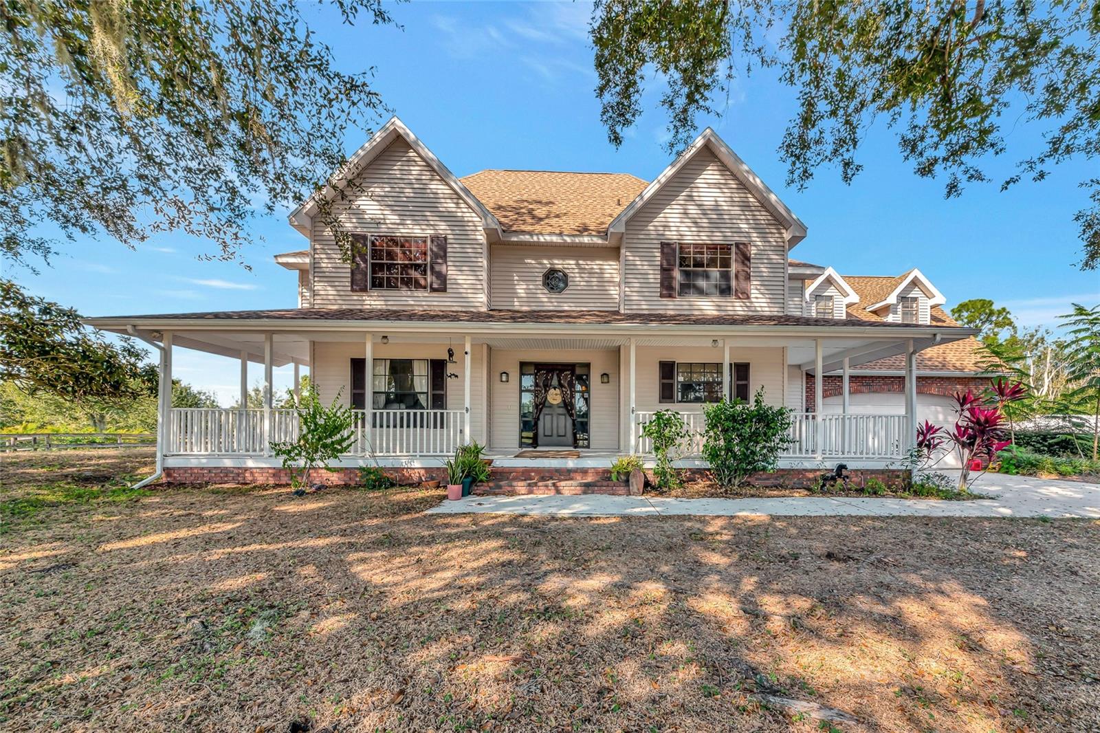 2500 Bern Creek Loop, Sarasota, FL 34240