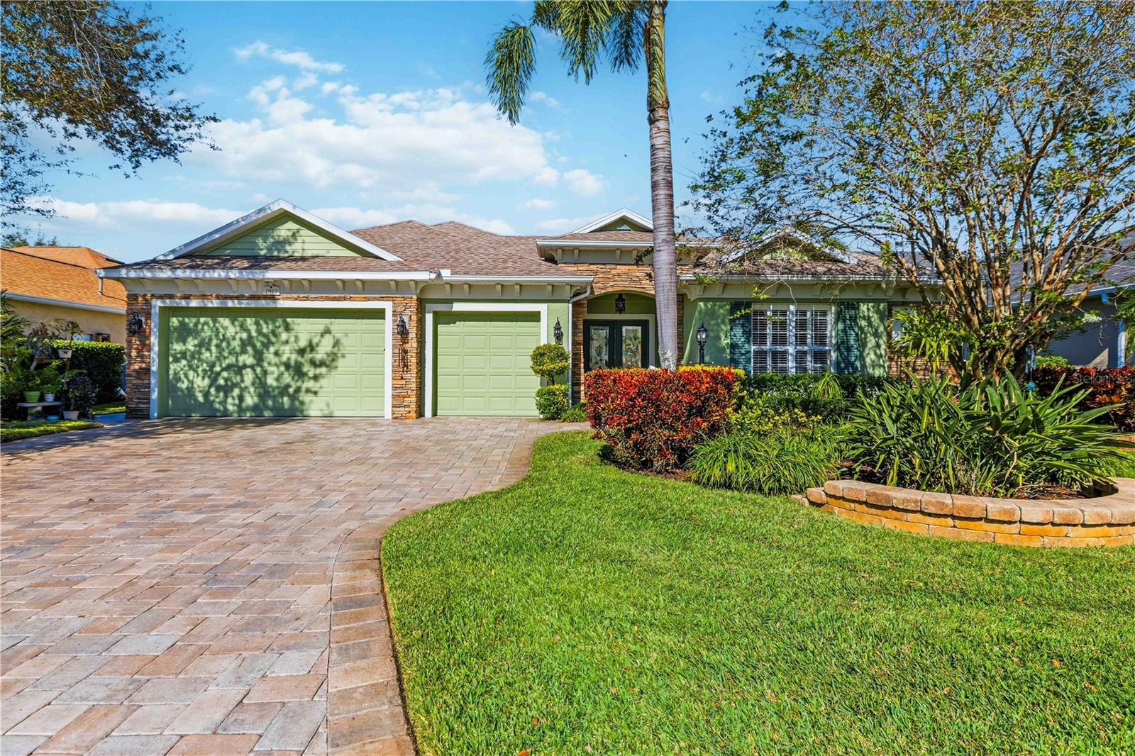 7915 Edmonston Cir, University Park, FL 34201