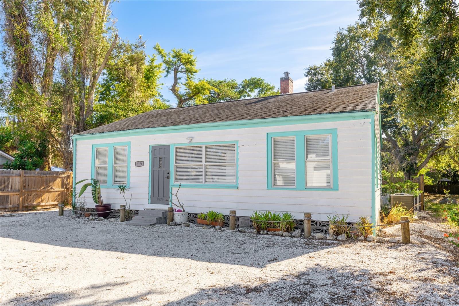1374 20th St, Sarasota, FL 34234