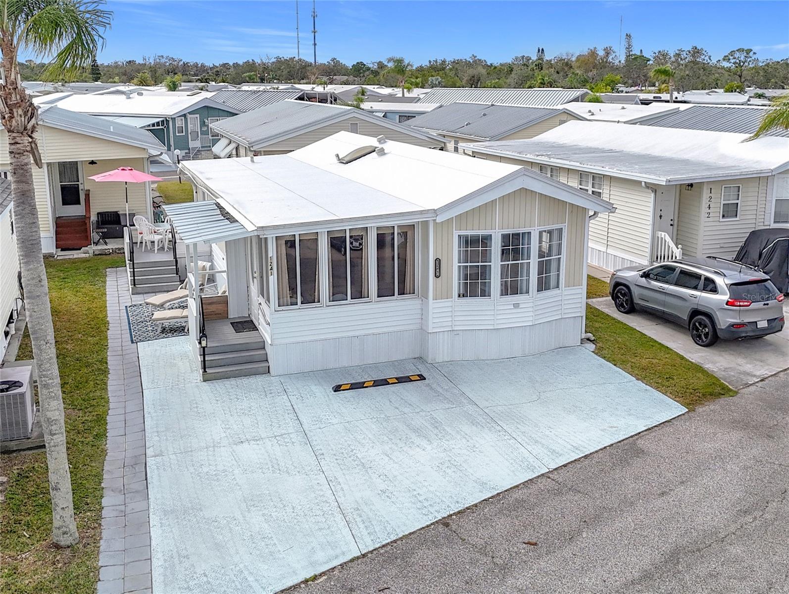 3333 26th Ave E #1241, Bradenton, FL 34208