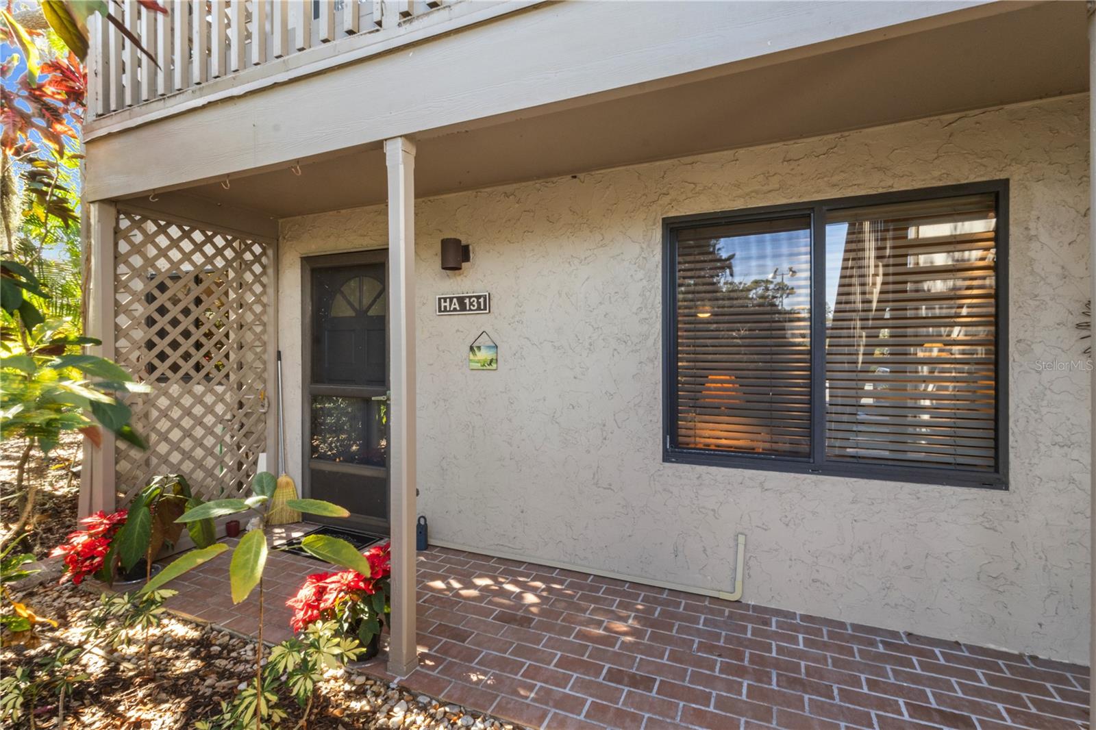 1633 Boathouse Cir #131, Sarasota, FL 34231