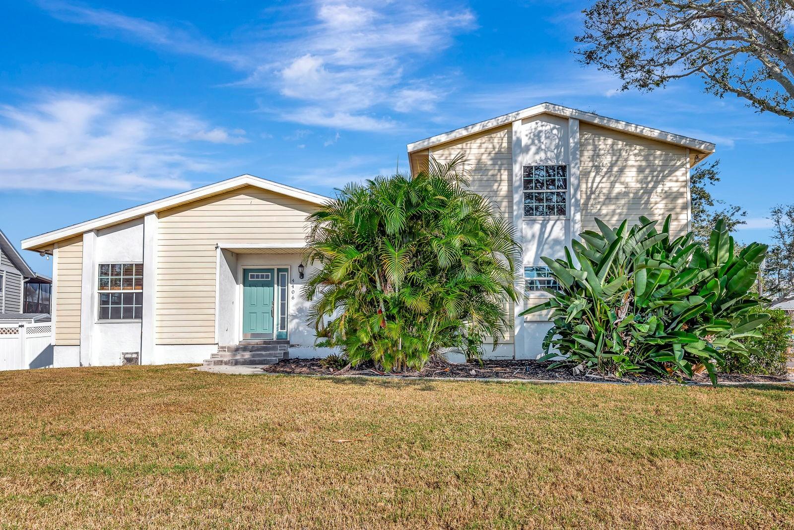 4406 17th St W, Palmetto, FL 34221