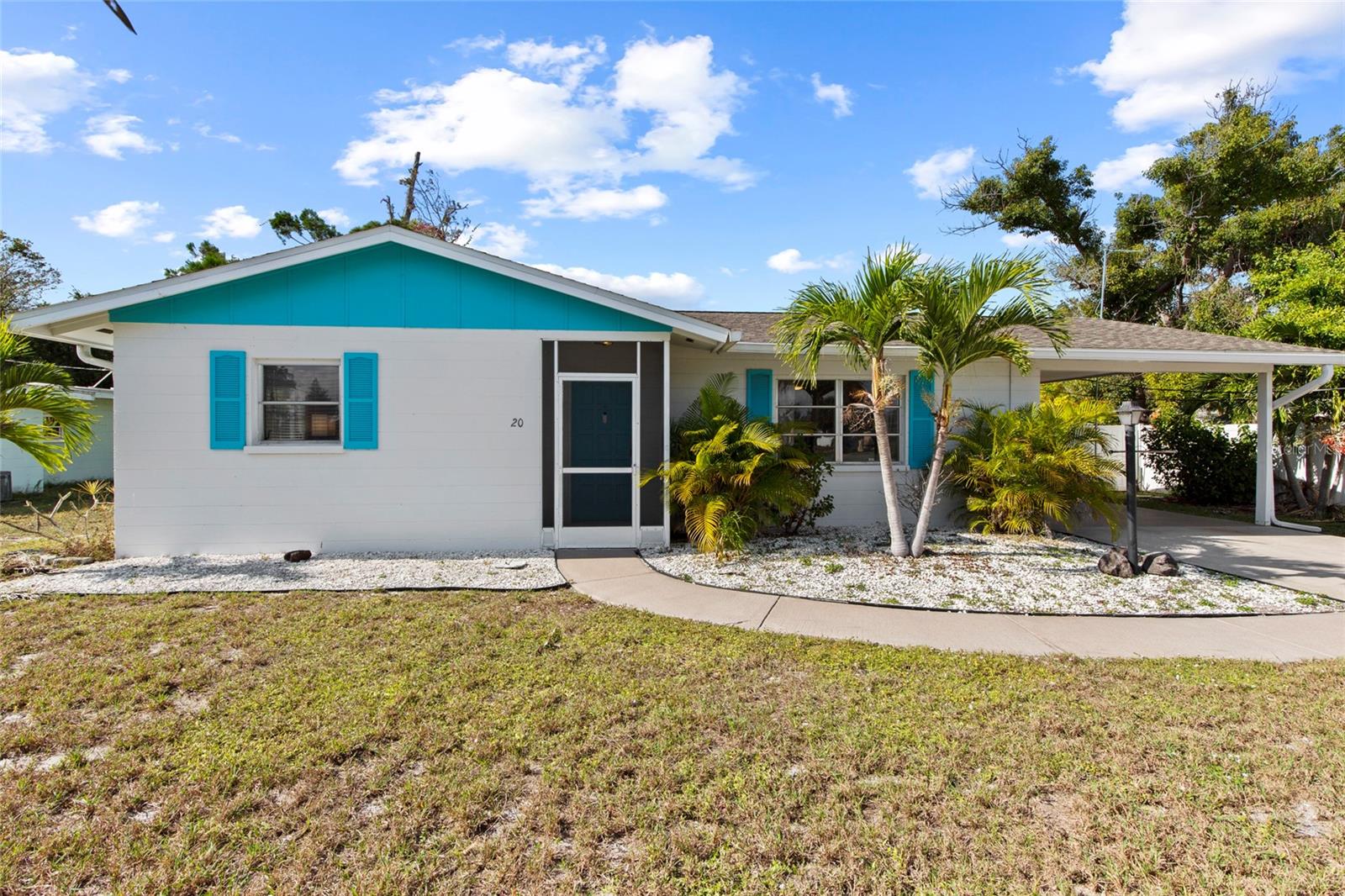 20 Stratford Rd, Englewood, FL 34223