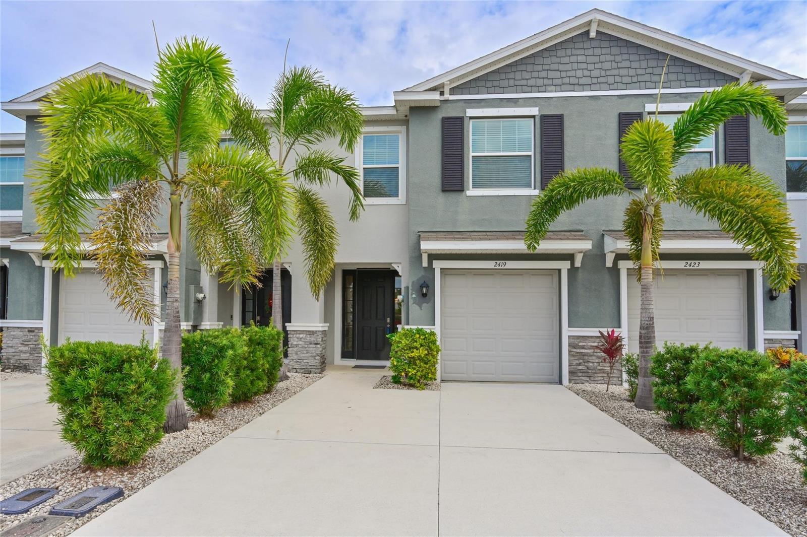 2419 Midnight Pearl Dr, Sarasota, FL 34240