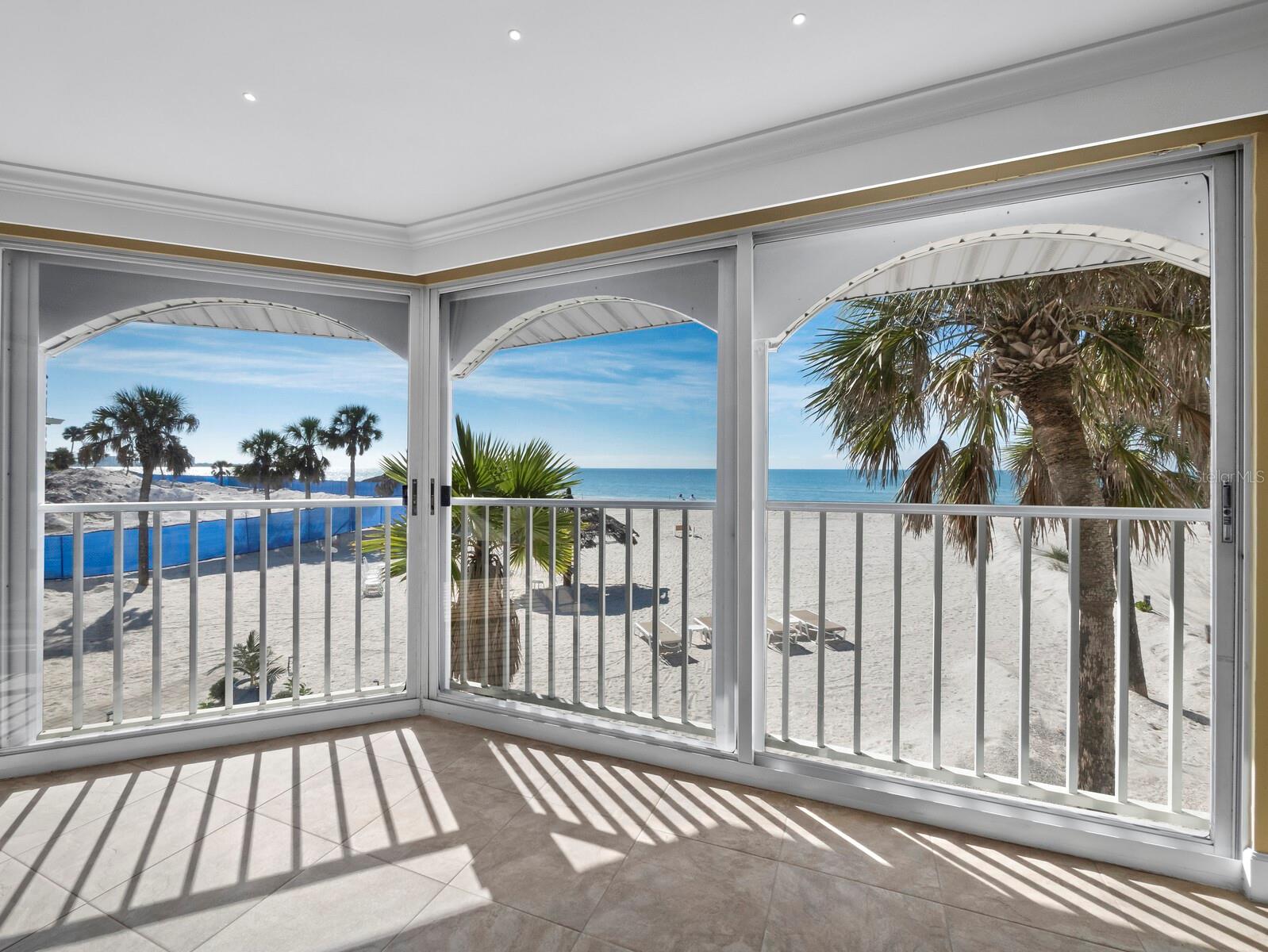 1336 Benjamin Franklin Dr #2a, Sarasota, FL 34236