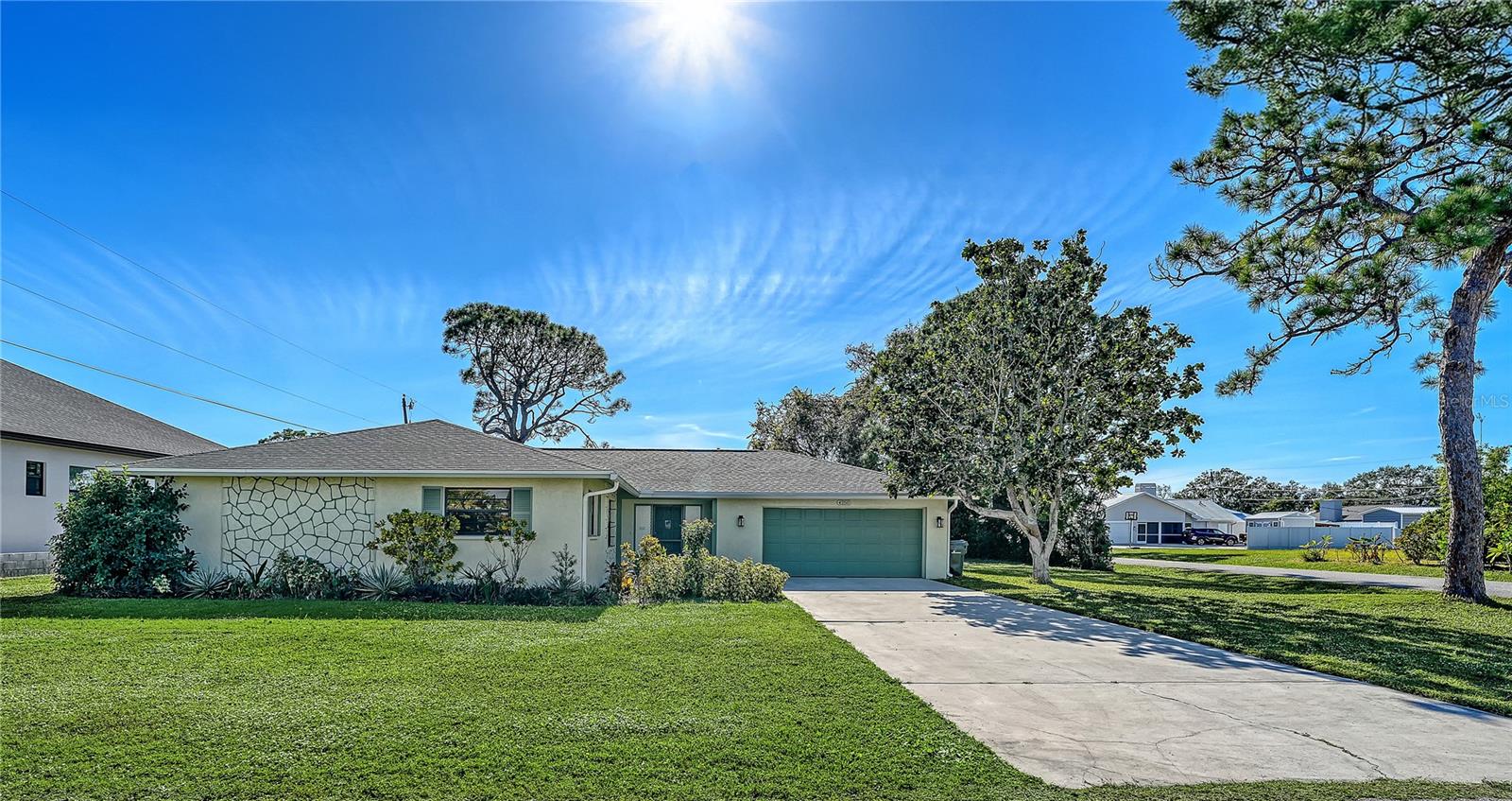 4250 Shamrock Dr, Venice, FL 34293